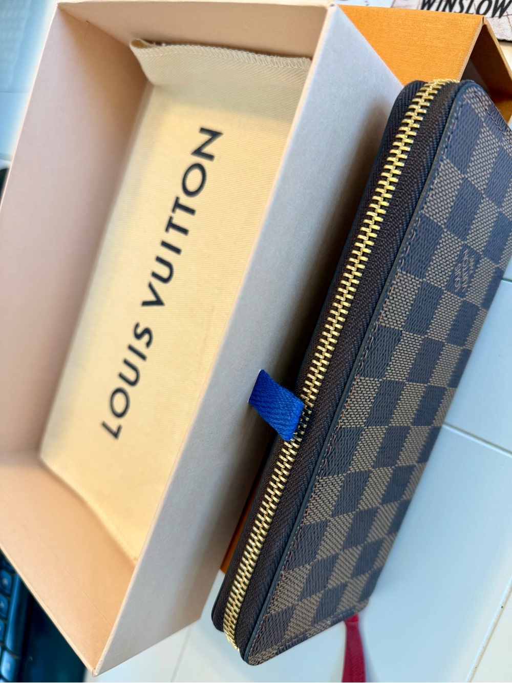 Louis Vuitton Clémence Wallet Damier Ebene Red Interior + Full Packaging - Picture 11 of 14